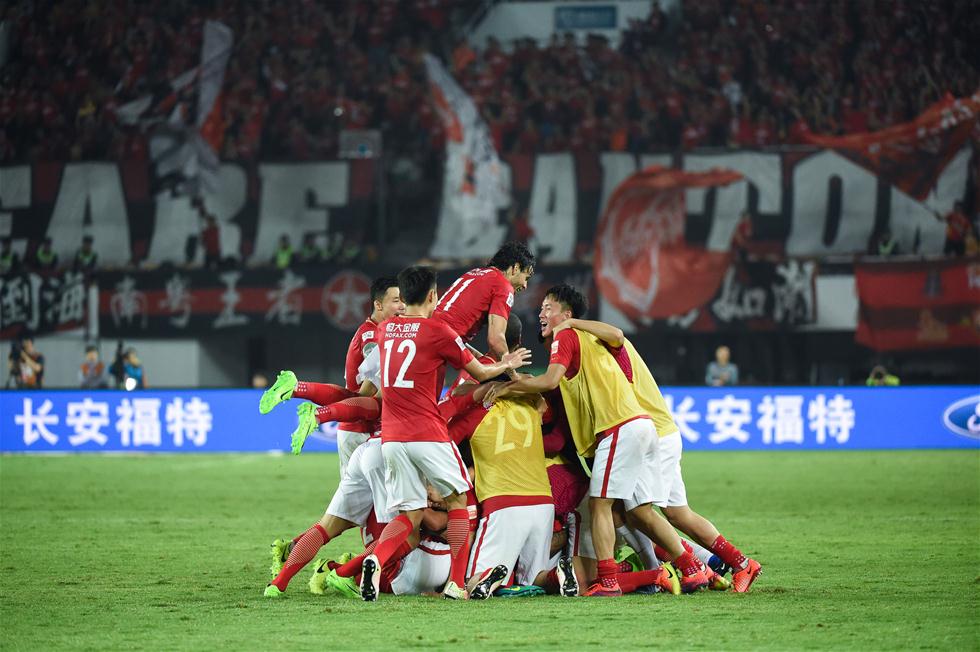 美记：弗拉格近6场三分12中2，中近距离才能让他得心应手（美记：弗拉格近6战三分12投仅2中，中近距进攻才更顺手）