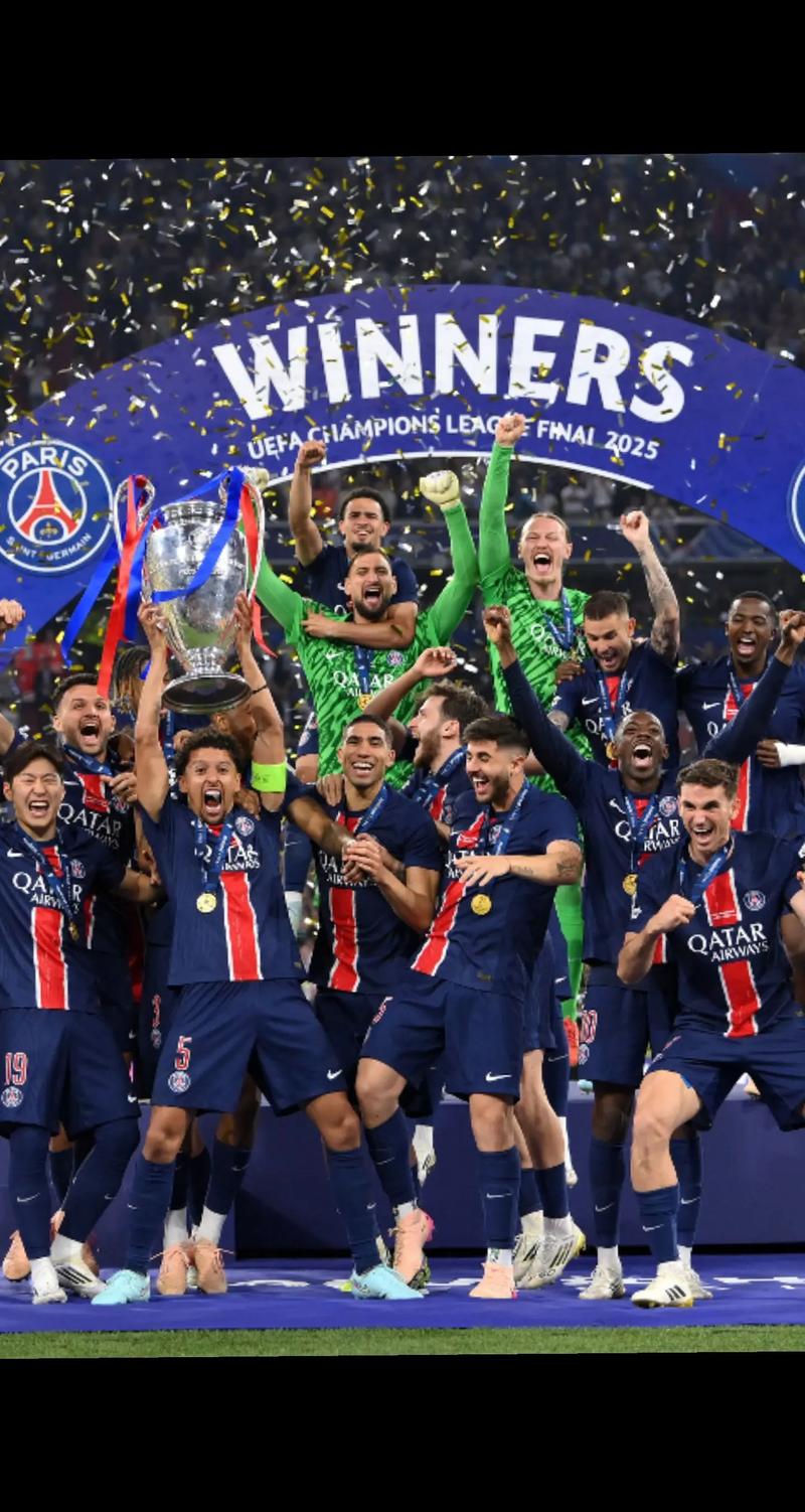 东体：上海海港明年1月上旬前往西亚冬训，古斯塔沃确定离队（东体：上海海港将于明年1月上旬赴西亚冬训，古斯塔沃已确认离队）